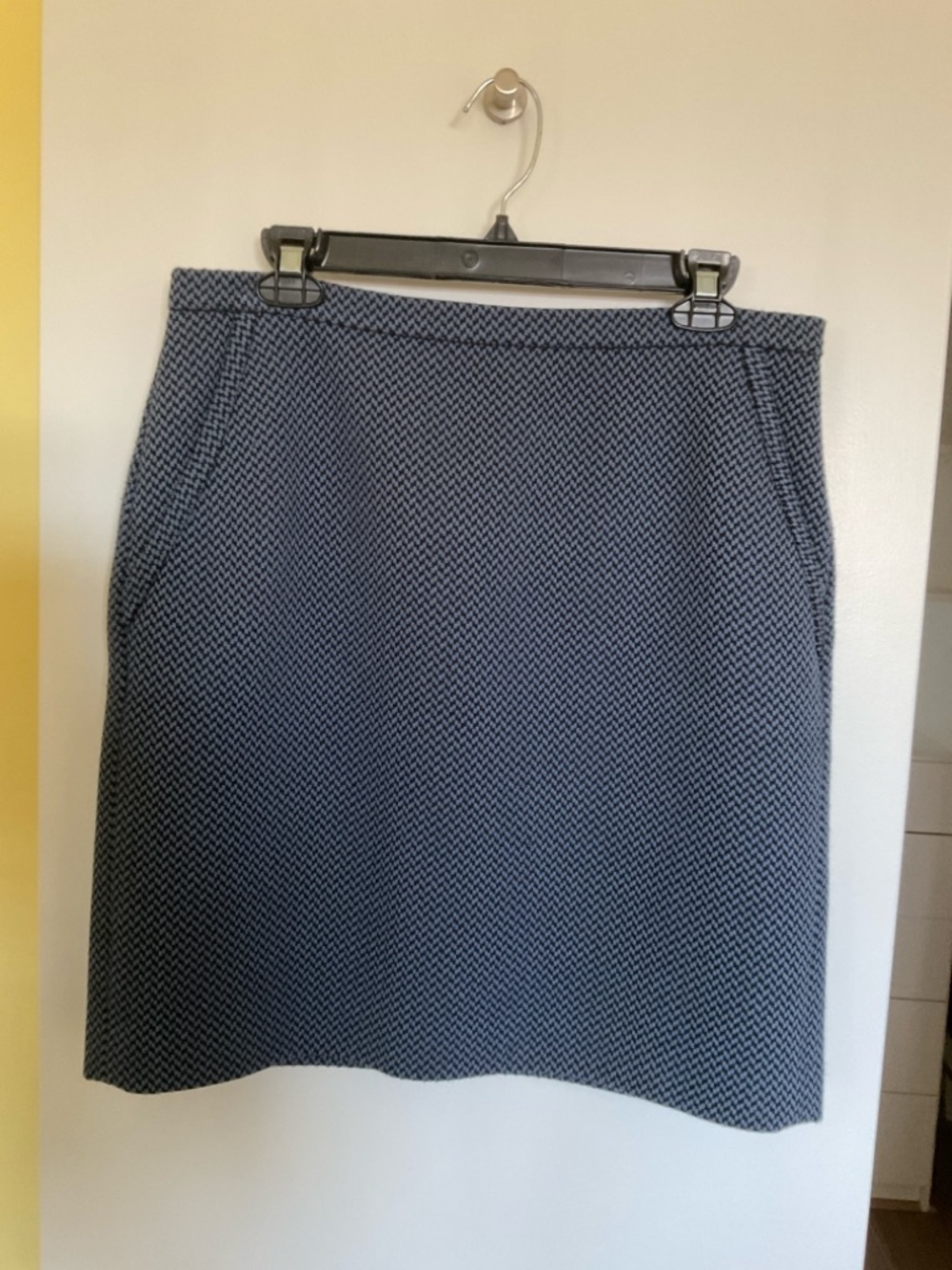 Anne Klein Straight Skirt Size 10, Fully Lined